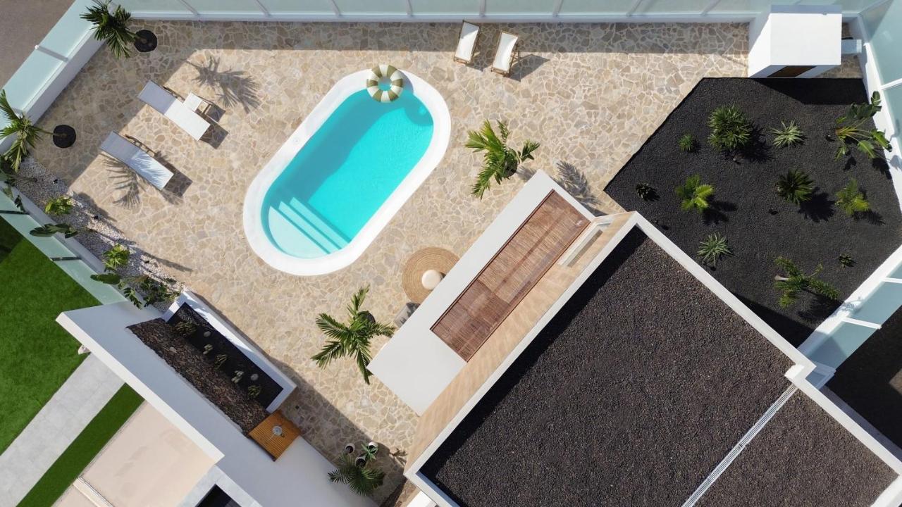 Villa Noma - Design Space With Pool In Corralejo Bagian luar foto